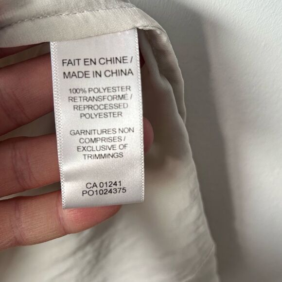 Miiyu Simons Cream Long Robe with Belt and pockets - Picture 5 of 11